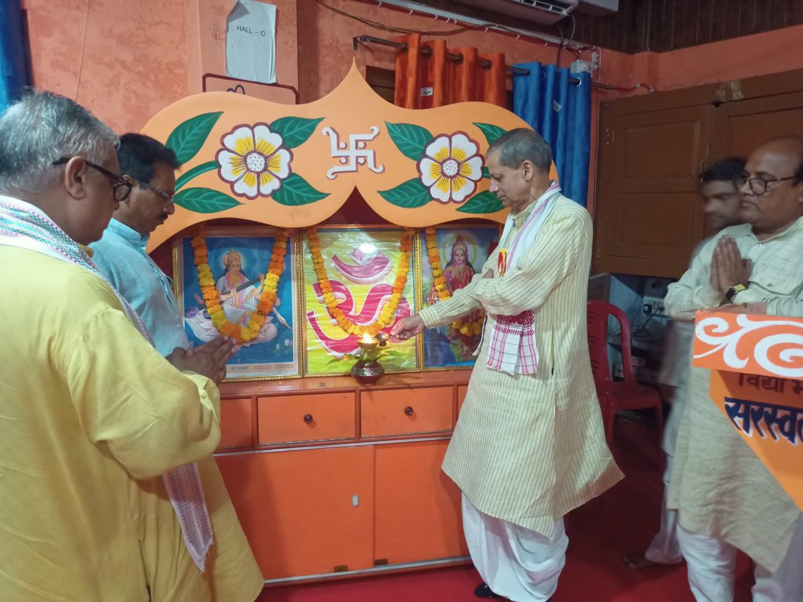 ज्ञान के साथ हुनर जरूरी, तभी बनेगा शिक्षण असरकारी: माननीय हेमचंद्र जी