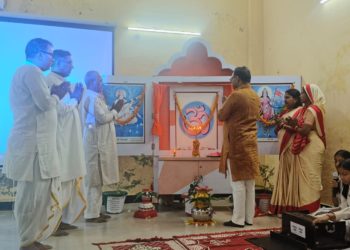 विद्यालय का केंद्र है प्रधानाचार्य -डा सौरभ मालवीय