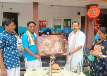 🌸 पवित्र कार्तिक मास में भक्ति और आनंद की झंकार 🪔