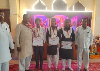 🥇✨ संकुल स्तरीय प्रतियोगिताओं में तिर्वा विद्या मंदिर का परचम लहराया ✨🥇