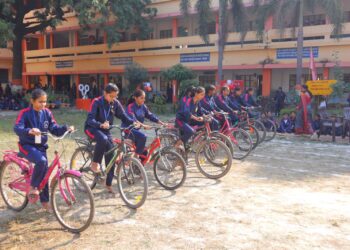 💐 देश के भविष्य और राष्ट्र निर्माण के स्तम्भ प्यारे बच्चों को बाल दिवस की हार्दिक बधाई एवं शुभकामनाएं 💐