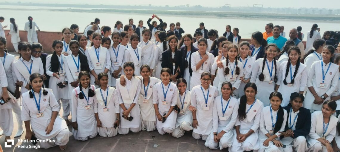 🎒 “सरस्वती यात्रा” — भारत की सांस्कृतिक धरोहर से जुड़ने का प्रेरक प्रयास