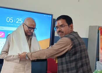 🌼 भानी देवी गोयल सरस्वती विद्या मंदिर, झाँसी में गरिमामयी आगमन 🌼