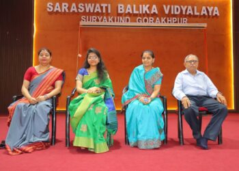 🌟 विद्यालय की पूर्व छात्रा इशिता शर्मा बनीं भैया-बहनों के लिए प्रेरणा 🌟